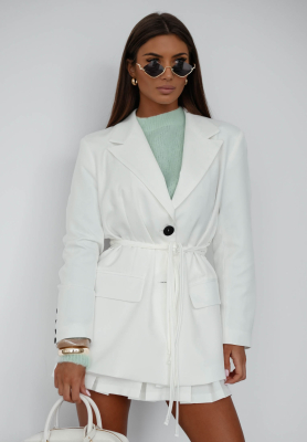 Sacou cu legare She Believed It