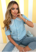 Sweterek z koronkowym kołnierzem Oh Sweet Lace albastru azuriu