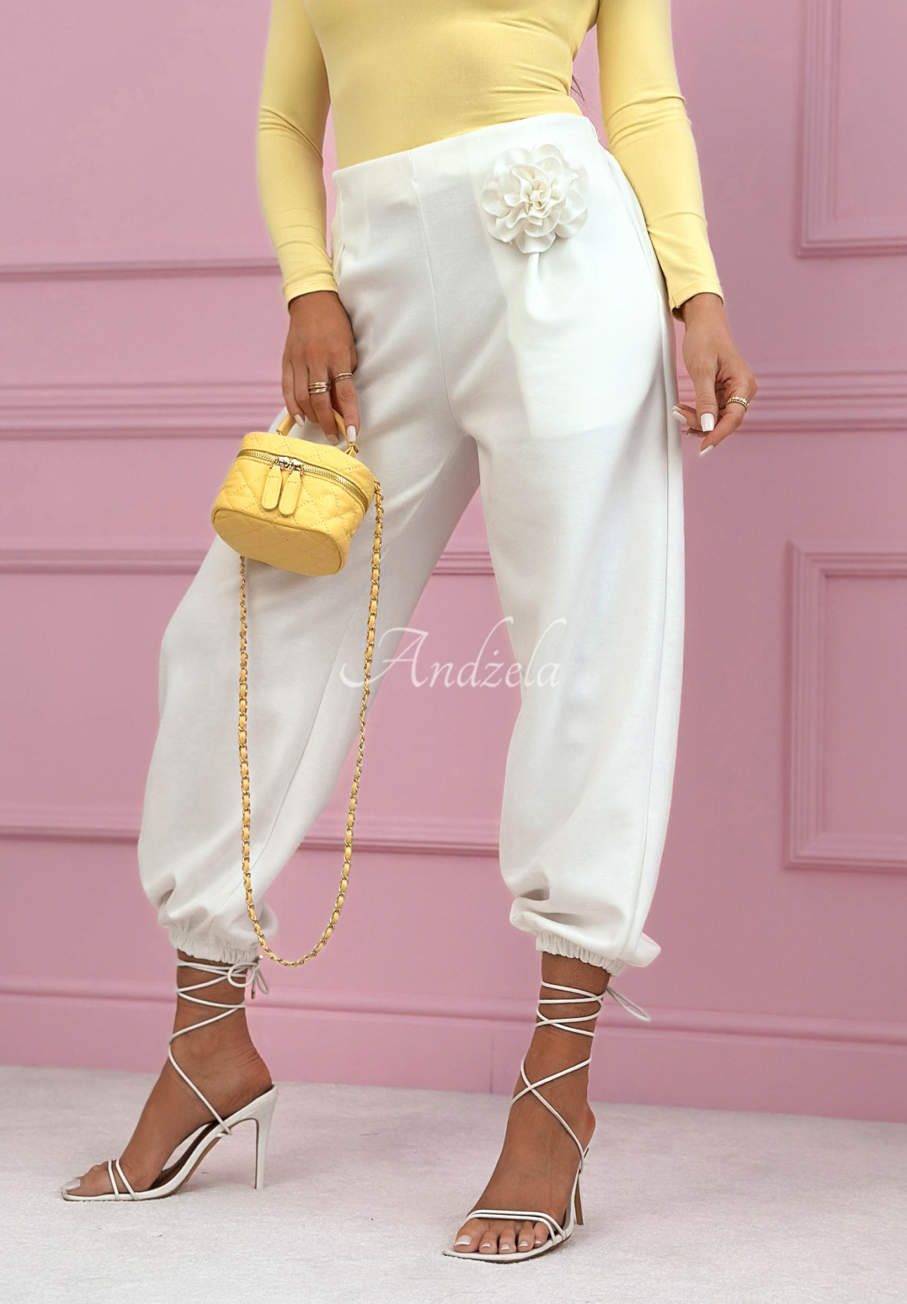 Pantaloni de trening din viscoză, cu trandafir Blossom Symphony