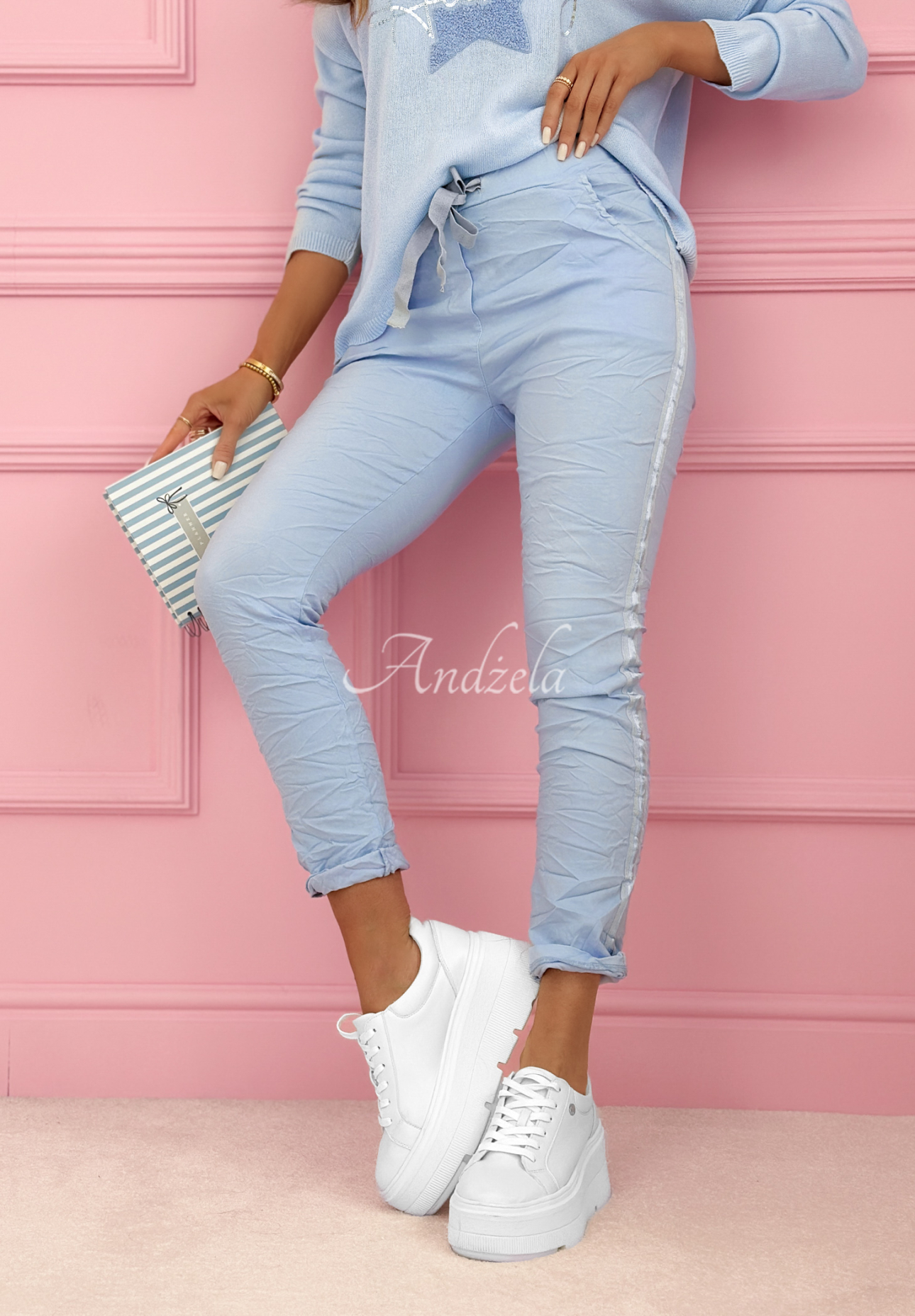 Pantaloni din viscoză cu lampasuri The Spring Begins