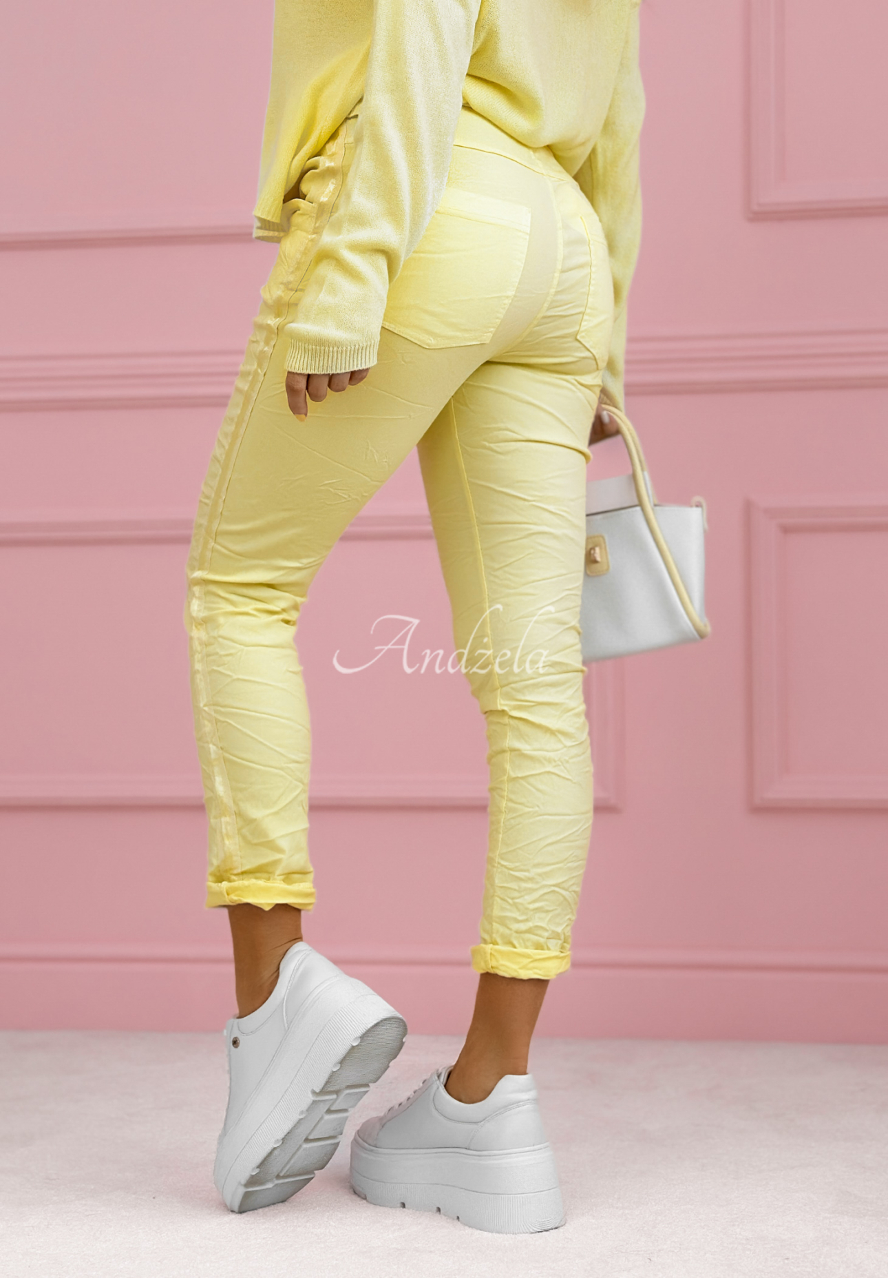 Pantaloni din viscoză cu lampasuri The Spring Begins