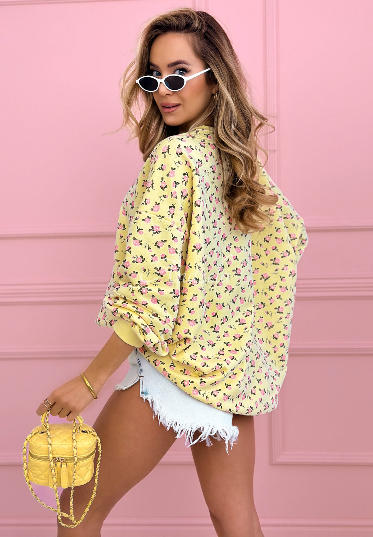 Hanorac lung din bumbac oversize cu imprimeu cu trandafiri The Bloom