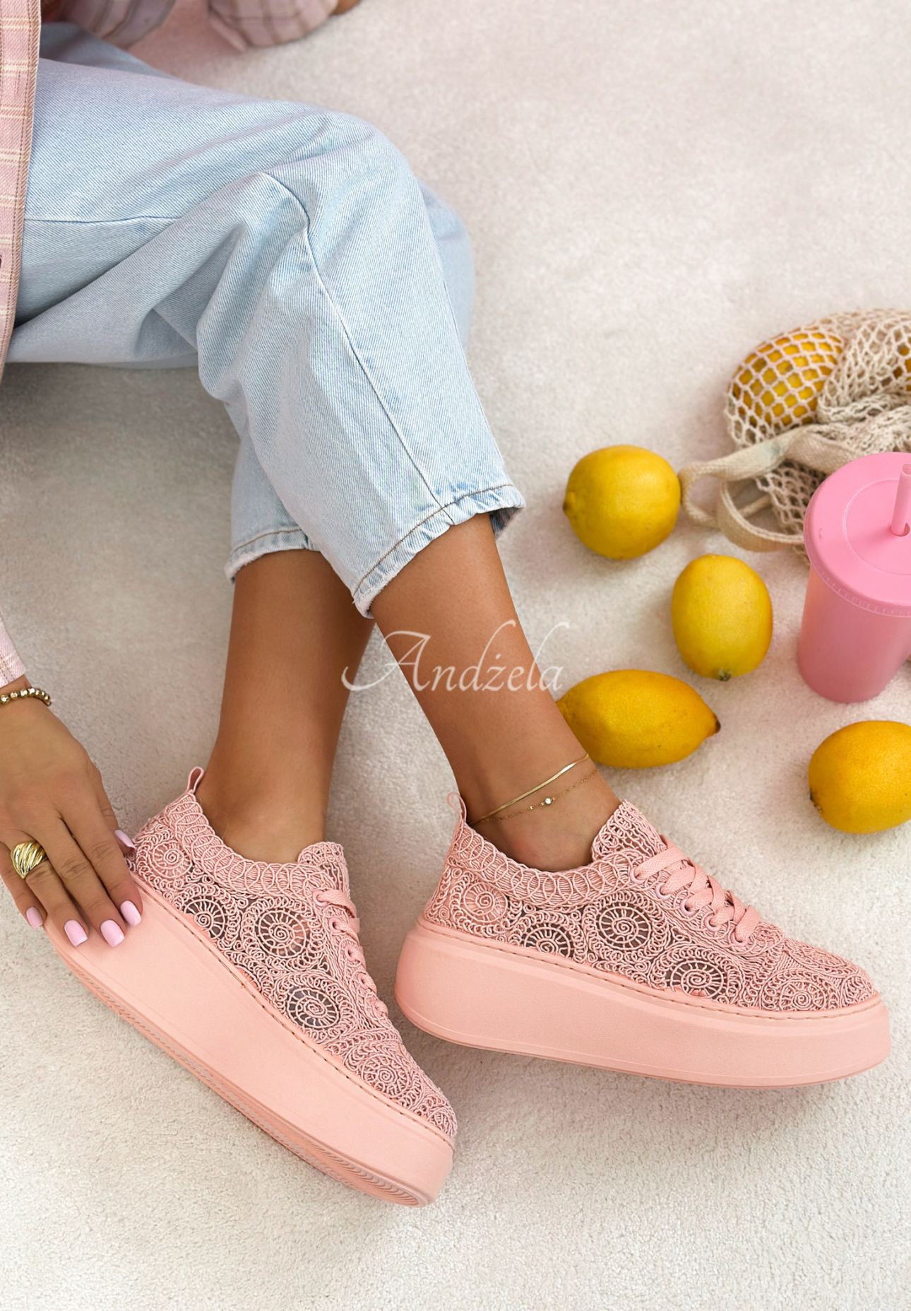 Bascheți din dantelă Bianco