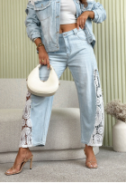 Pantaloni din denim mom fit z koronką Lacy Tracy albastru deschis