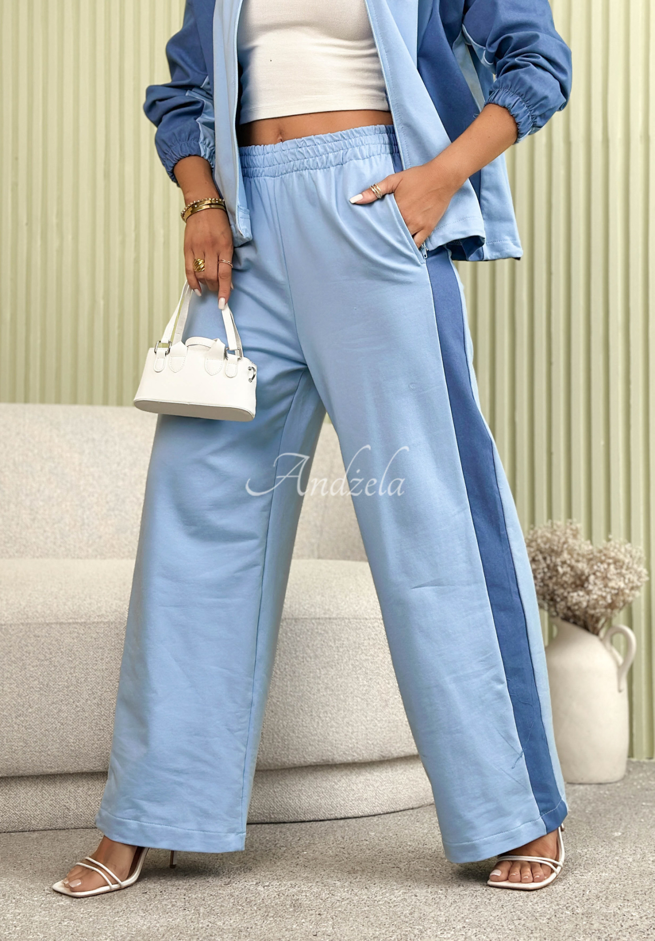 Set de trening din bumbac cu lampasuri Spring Into Action