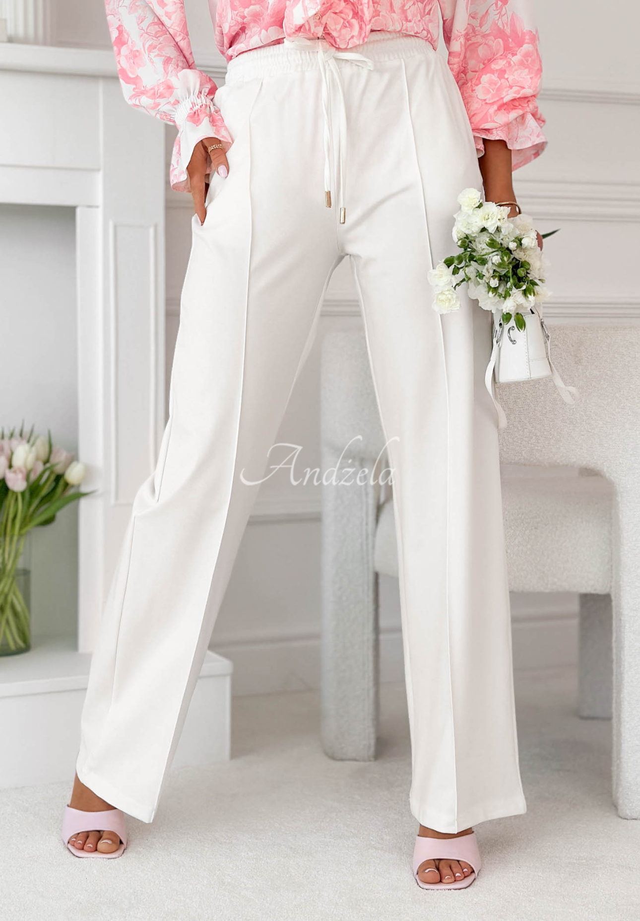 Pantaloni din material wide leg din viscoză Look Here