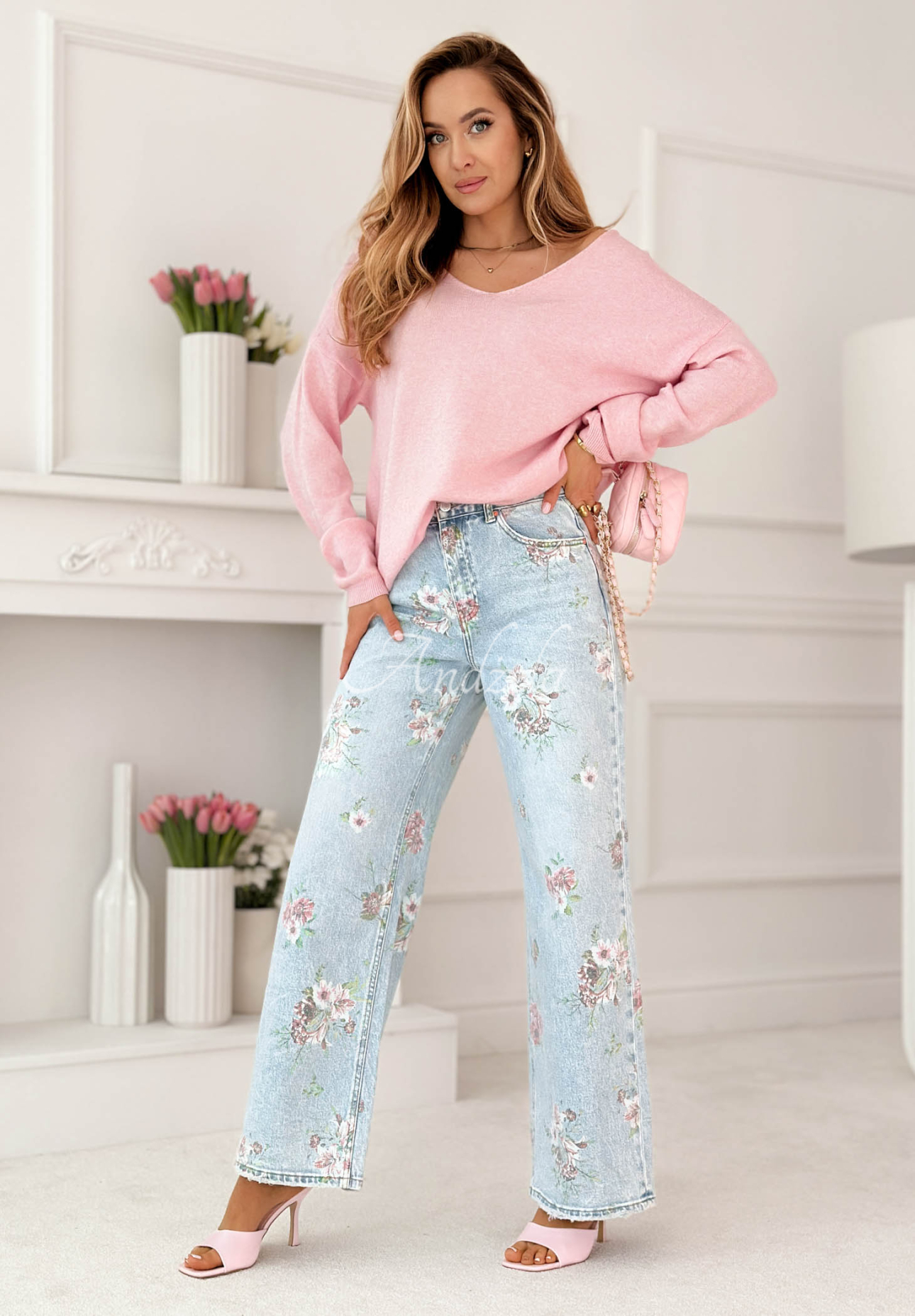 Blugi wide leg cu imprimeu floral Lizzie