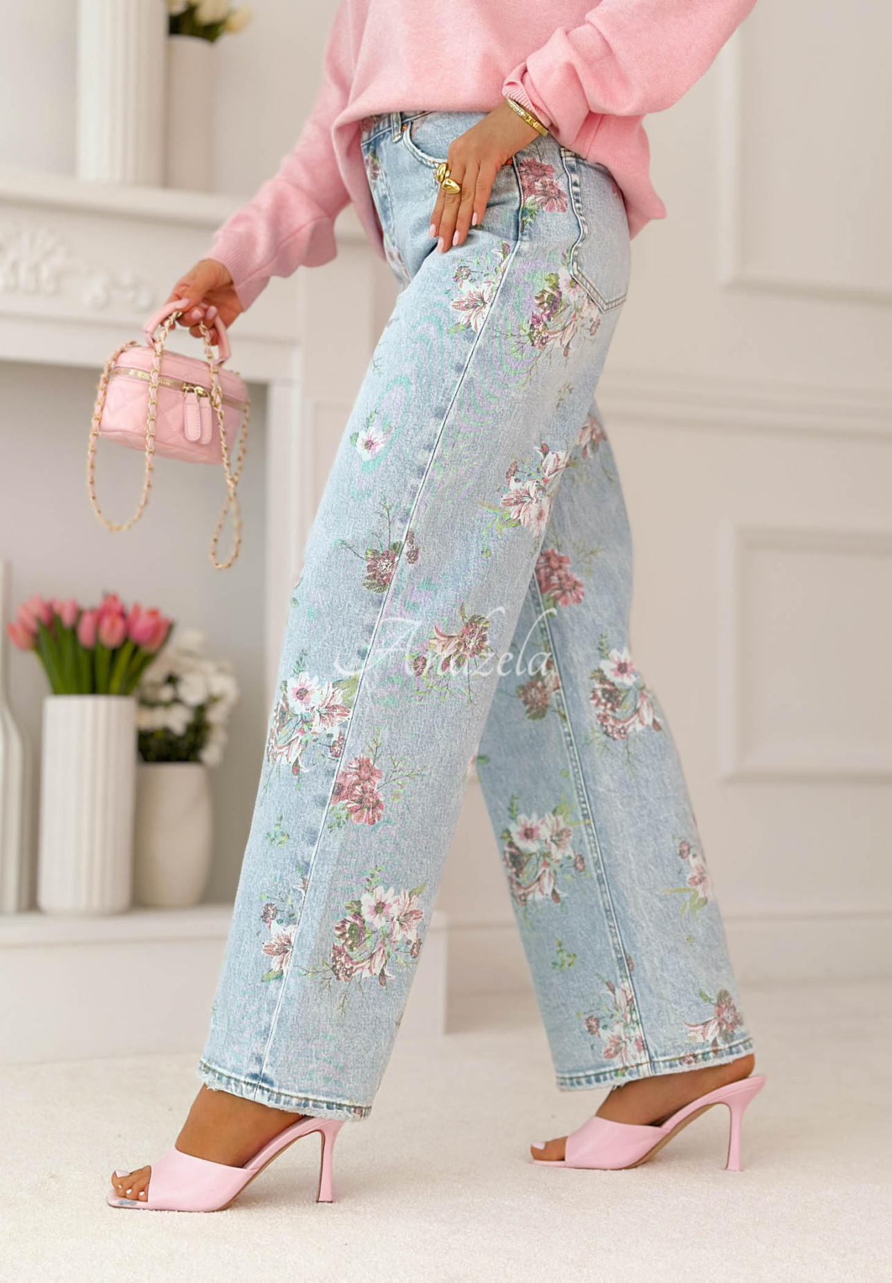 Blugi wide leg cu imprimeu floral Lizzie