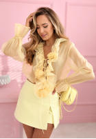 Bluză z ozdobnym żabotem i falbankami Be Faithful ecru