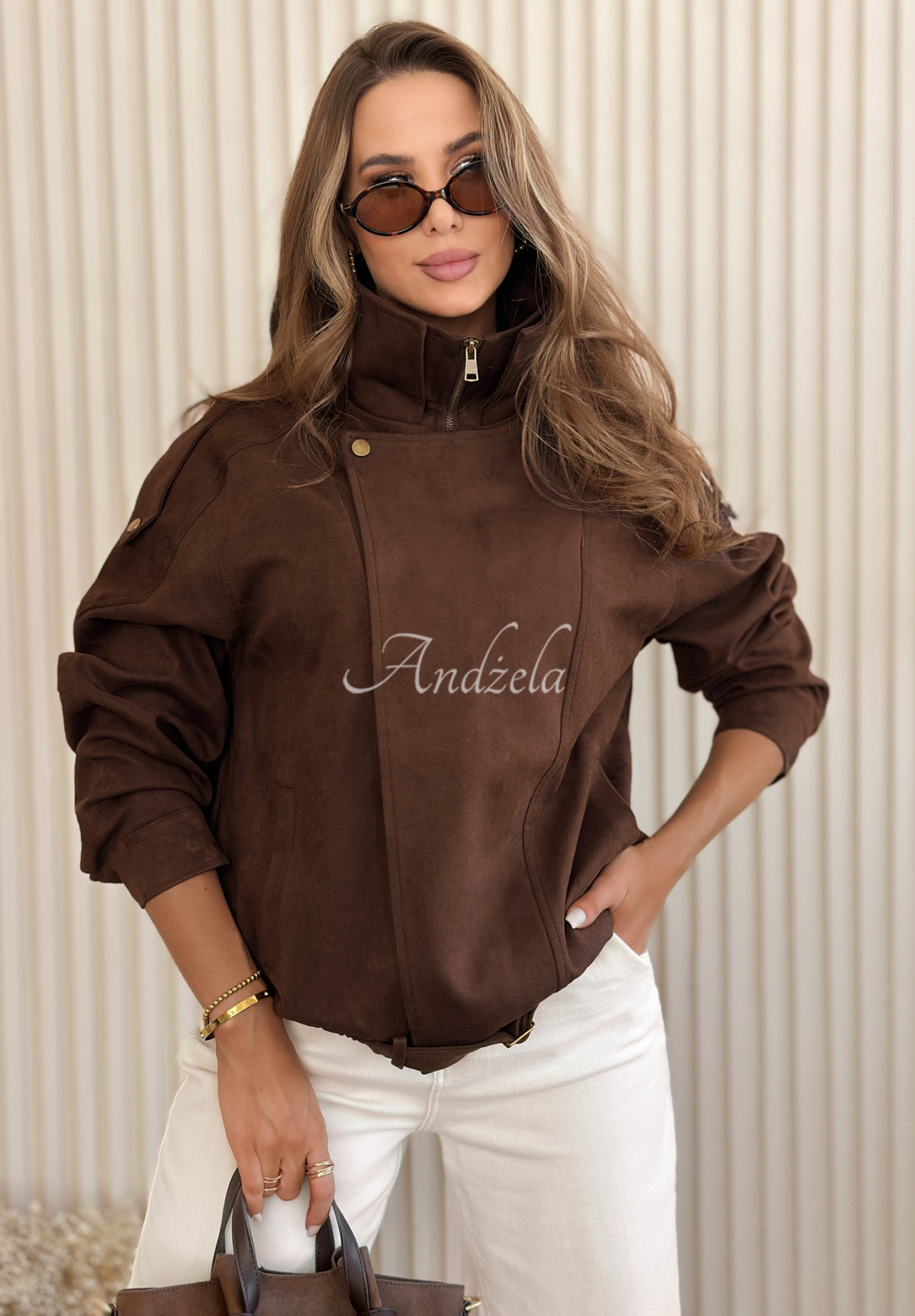 Geacă scurtă din piele întoarsă, cu guler Feeling Cold