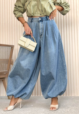 Pantaloni balloon din material Hariett