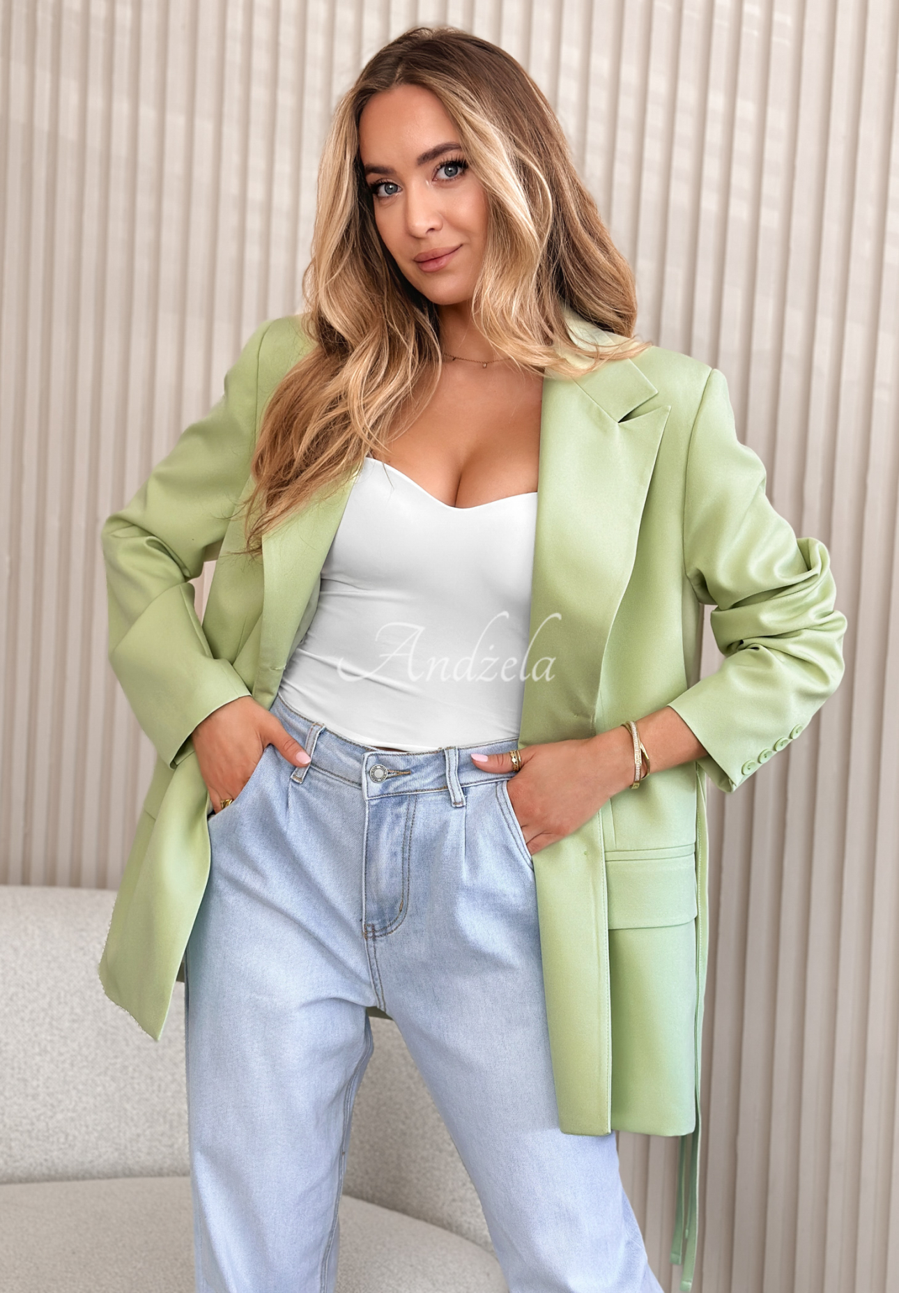 Sacou cu legare She Believed It