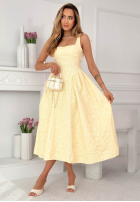 Rozkloszowana Rochie midi z kwadratowym dekoltem Aurelie roz pudră