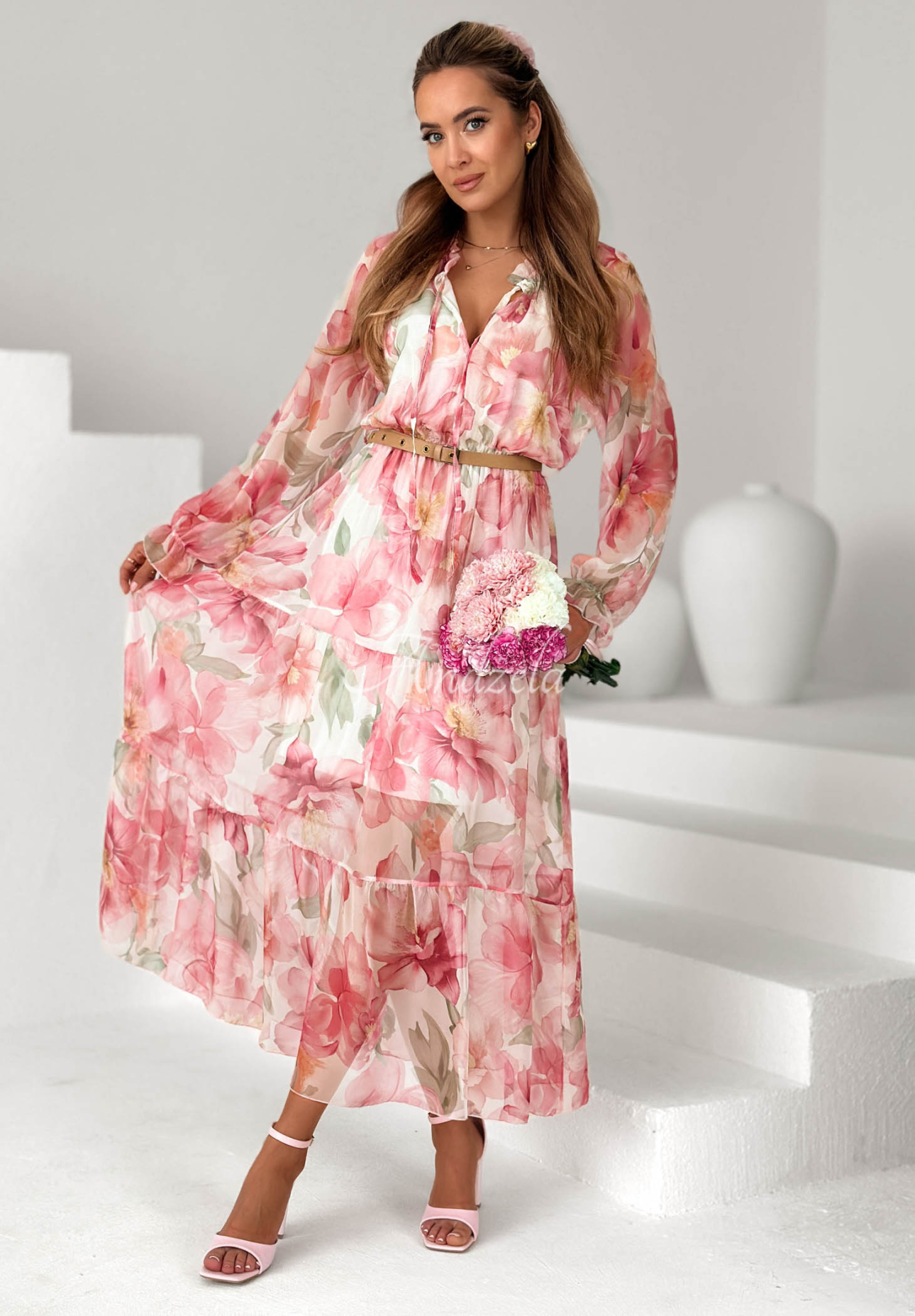 Rochie maxi cu imprimeu floral cu volănașe și curea Pretty Orchid