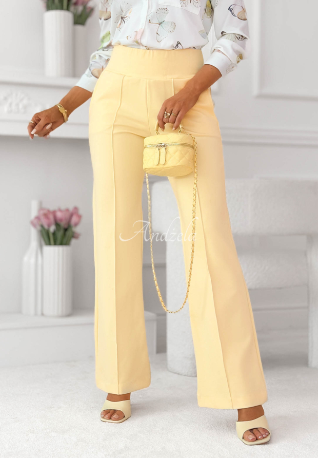 Pantaloni evazați din material Can't Ignore Me