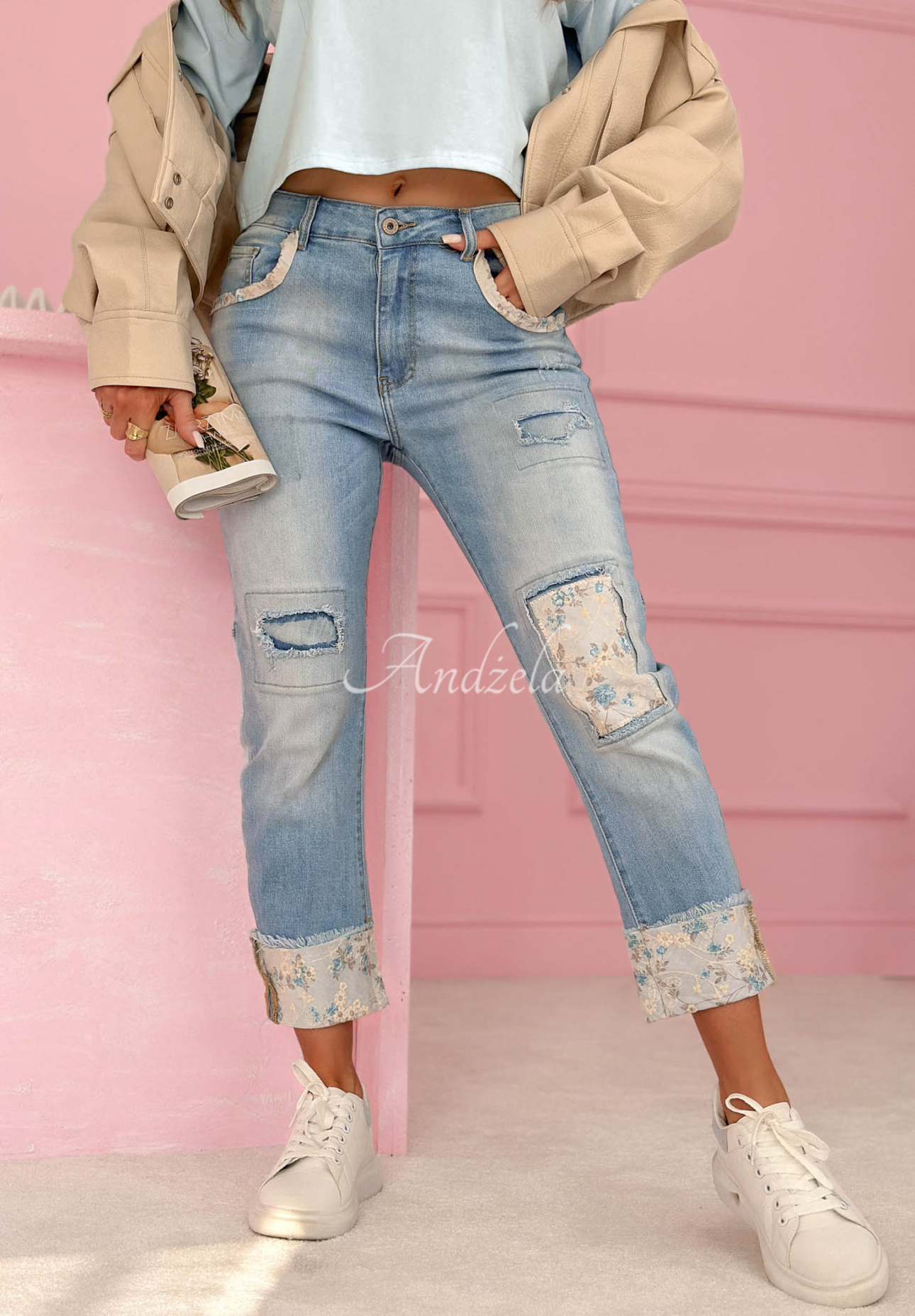 Blugi mom fit cu aplicații Come Back Again