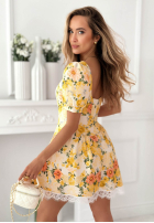Kwiecista Rochie z bufkami i koronką Clementine galben