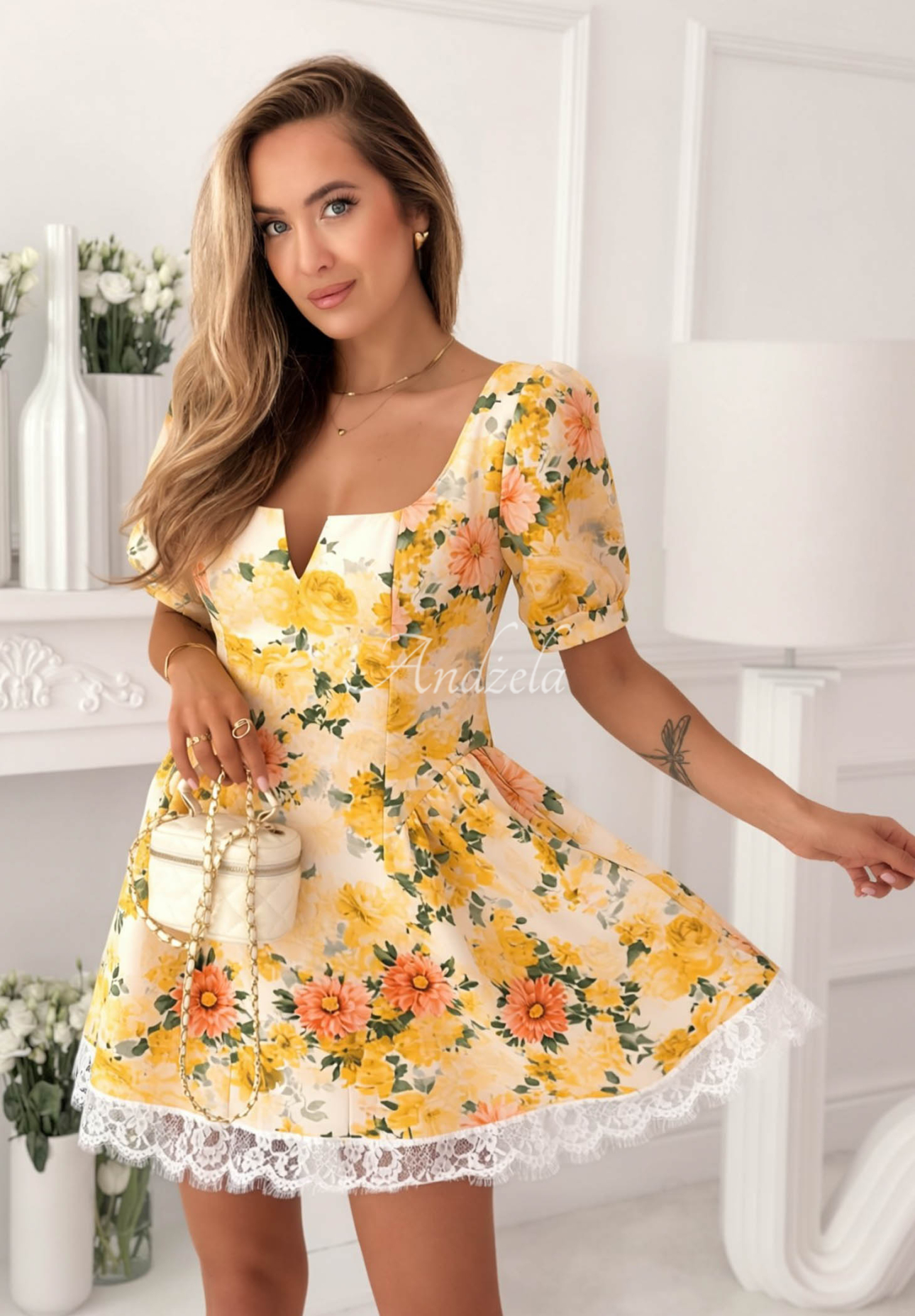 Rochie cu imprimeu floral cu mâneci bufante și dantelă Clementine