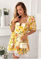 Kwiecista Rochie z bufkami i koronką Clementine galben
