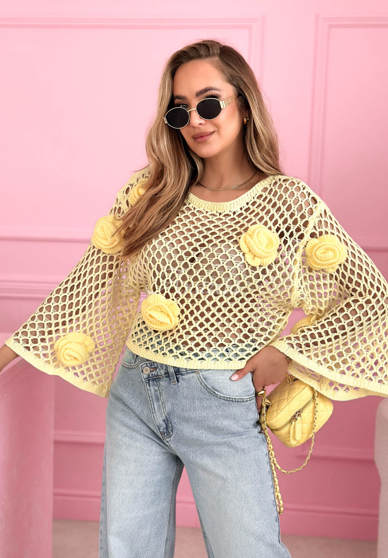 Pulover scurt ajurat cu trandafiri Summer Rose