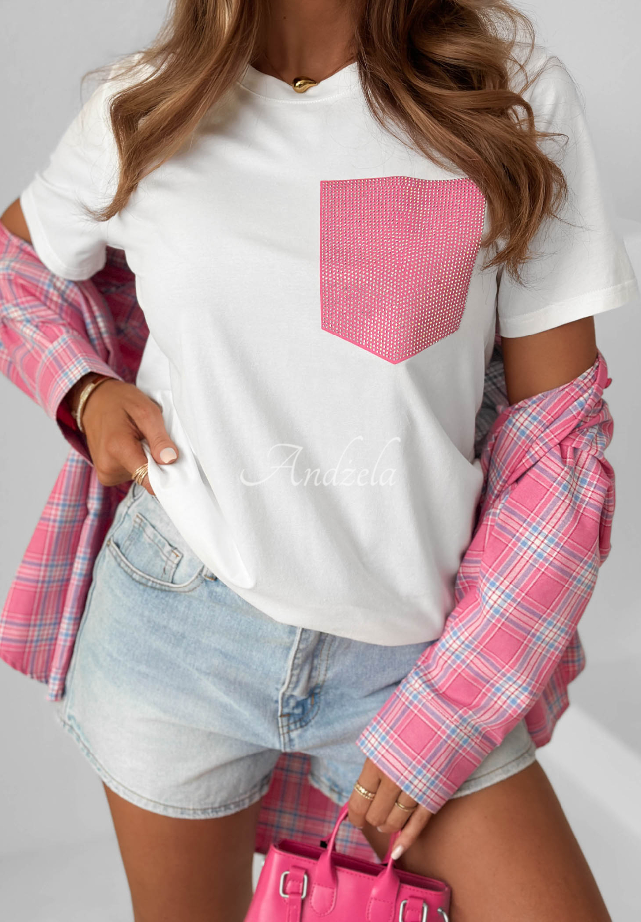 Tricou din bumbac cu buzunar decorativ Jennie