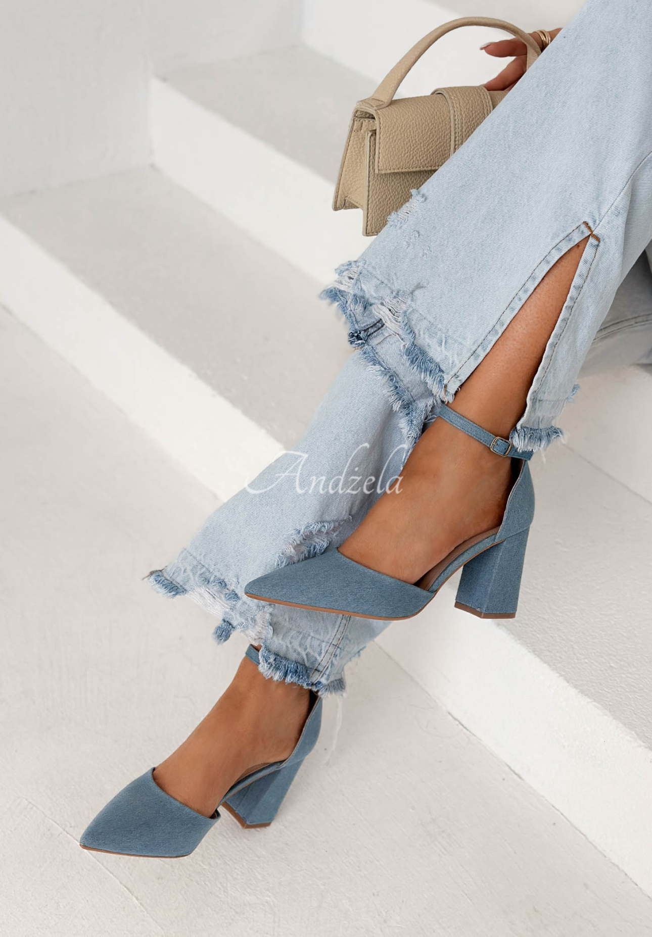 Sandale din denim cu toc gros Nefertiti