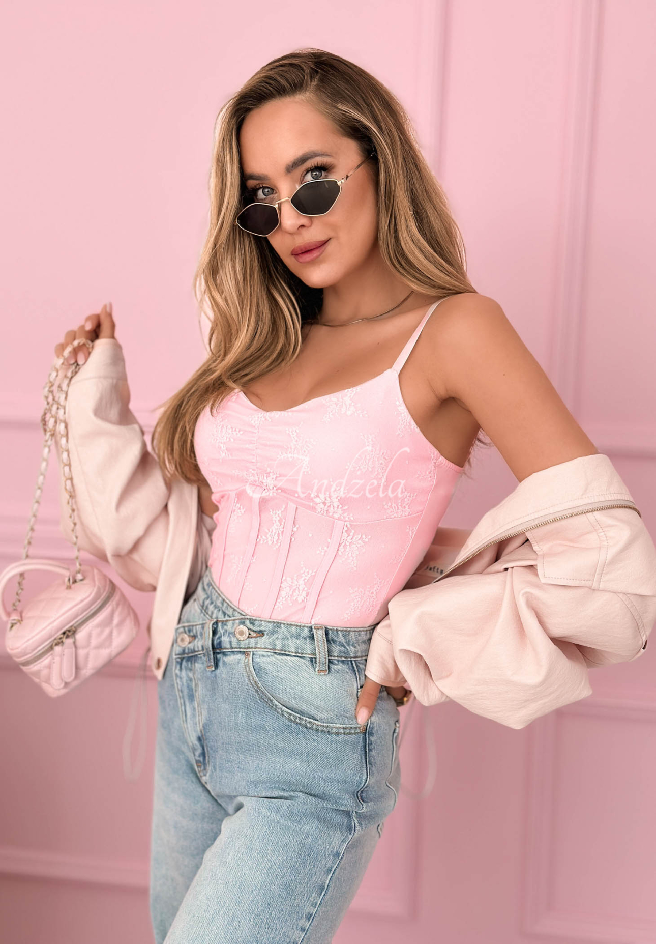 Top         tip corset cu bretele Hello Beautiful