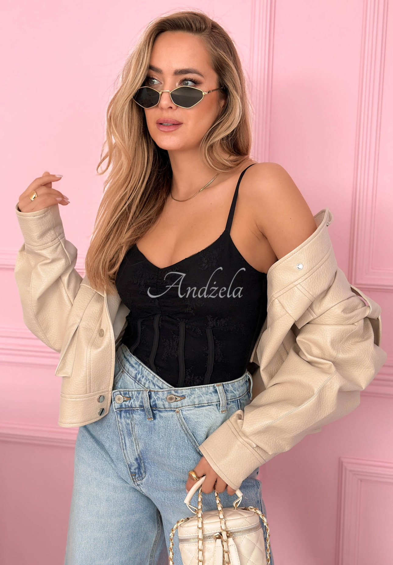 Top         tip corset cu bretele Hello Beautiful