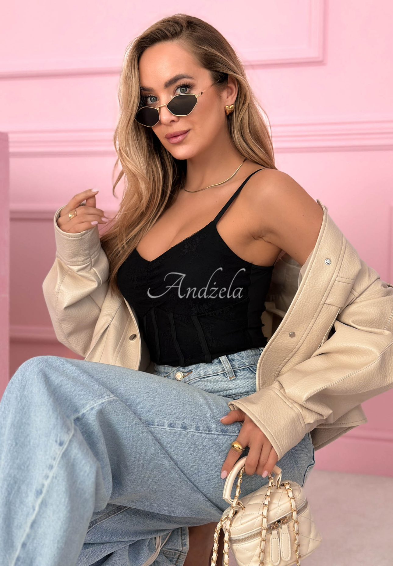 Top         tip corset cu bretele Hello Beautiful