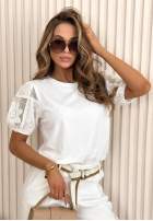 Bluză z koronkowymi rękawami boho July albă