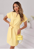 Elegancka Rochie z paskiem Simply Elegant bananowa