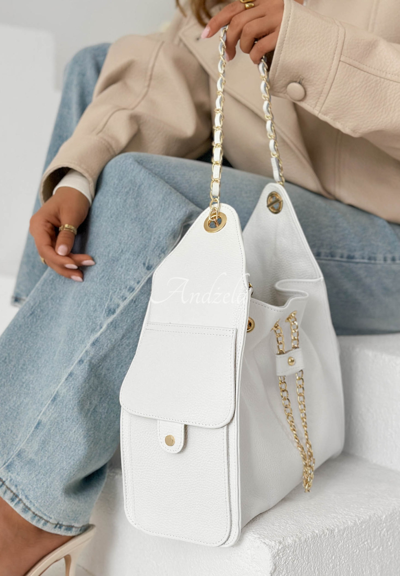 Geantă din piele cu lănțișoare Celestia