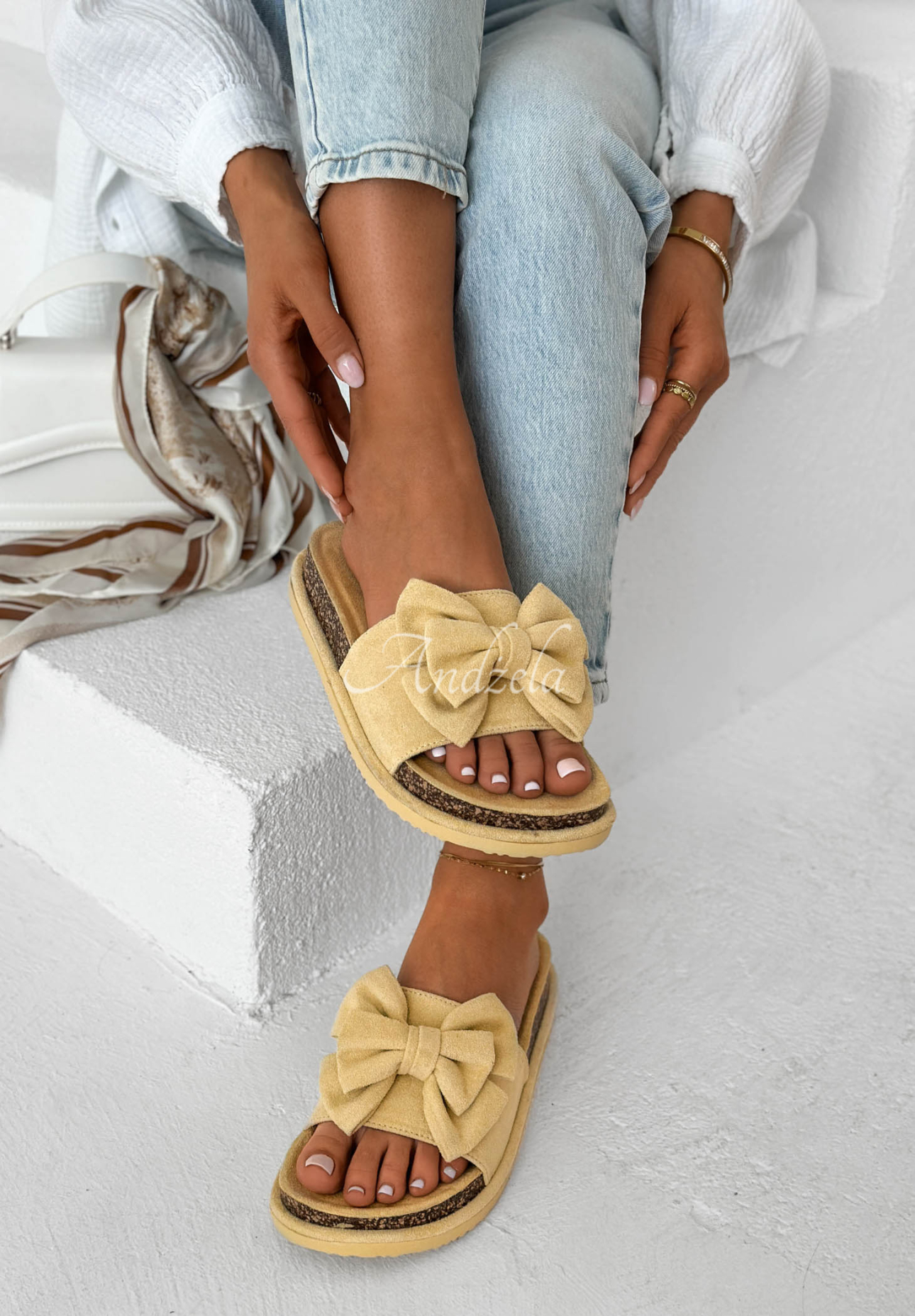 Șlapi cu fundiță Ismeralda