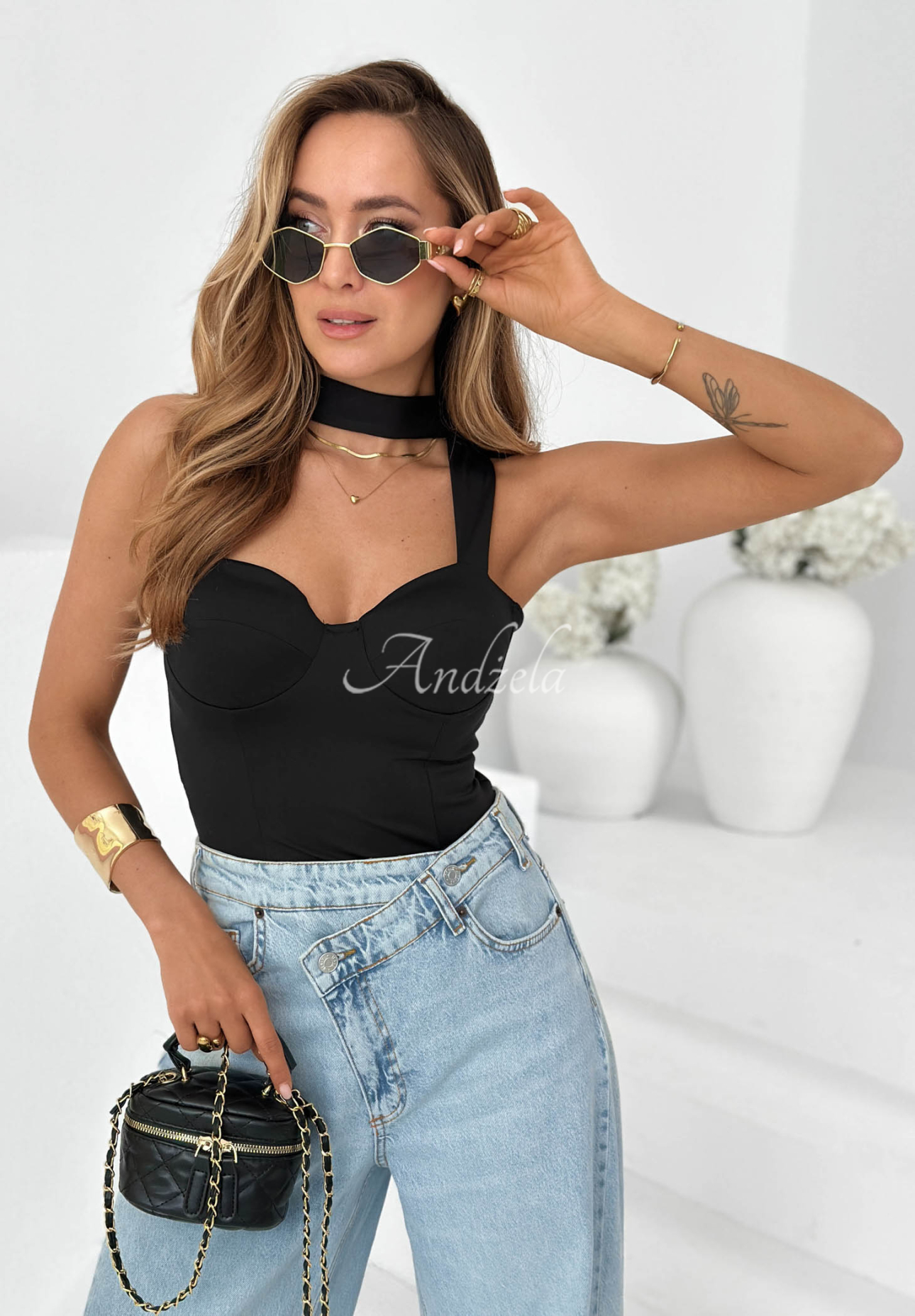 Top         cu choker Don’t Be Late