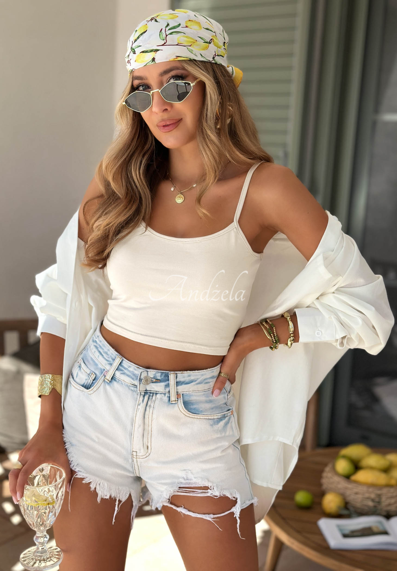 Pantaloni scurți din denim cu abraziuni Denim Days