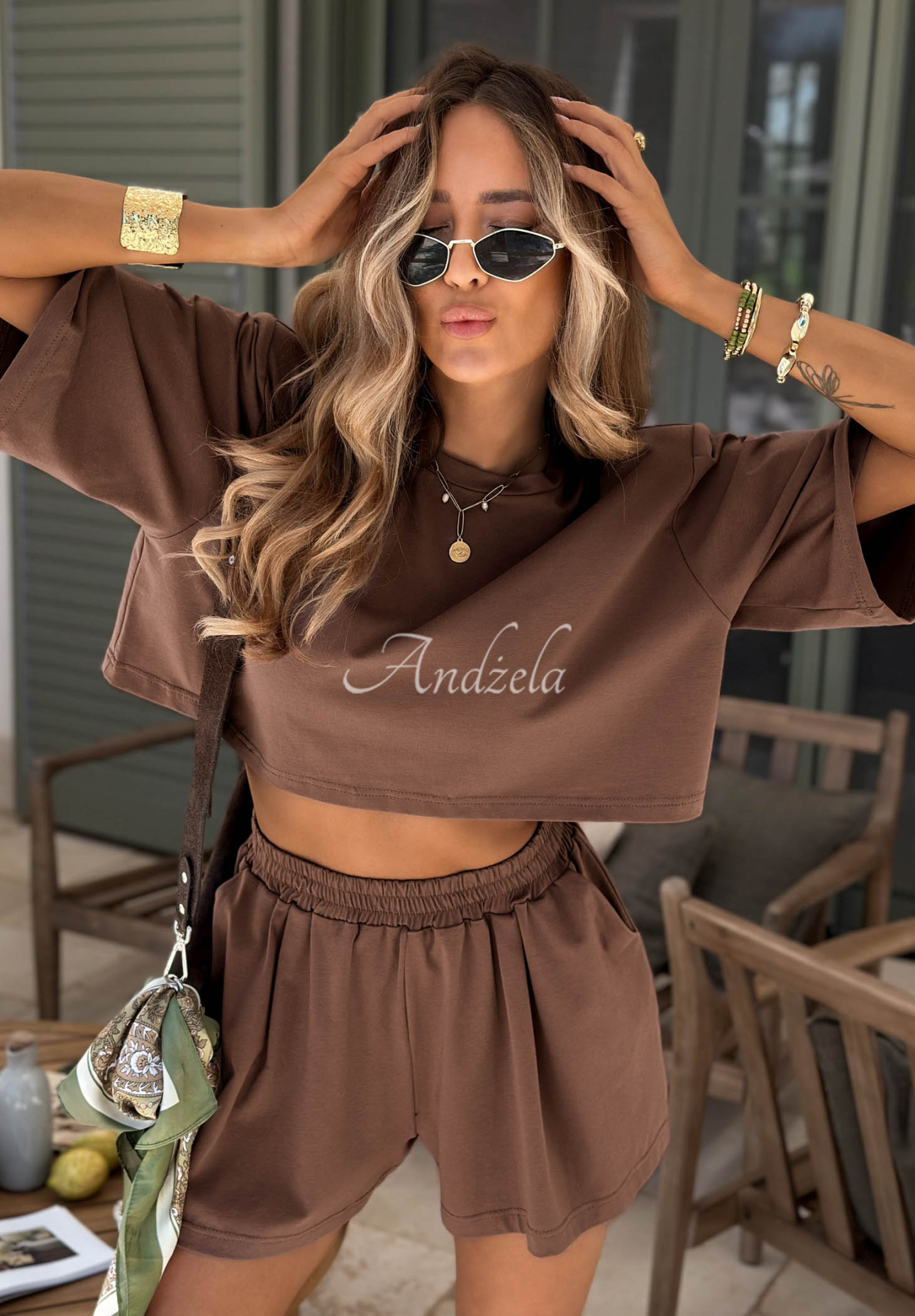 Tricou din bumbac cu pernițe pe umeri Viva Oliva