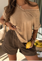 Tricou z dekoltem Venali camel