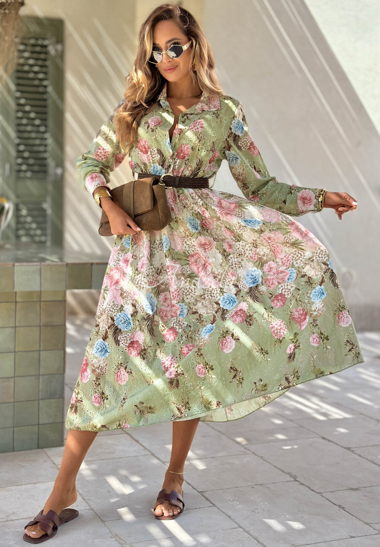 Rochie midi din bumbac ajurat cu imprimeu floral Floribella