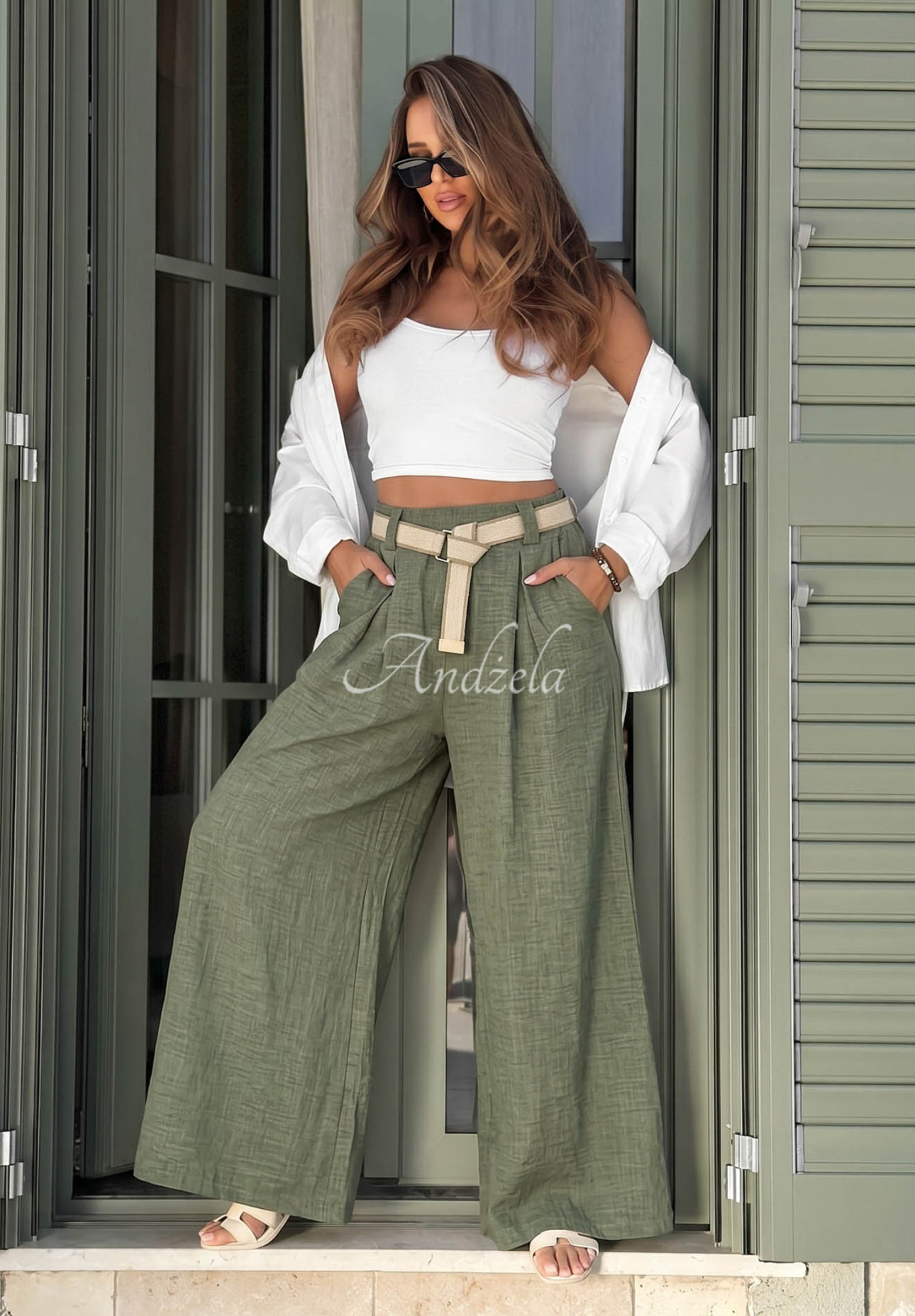 Pantaloni din material tip wide leg cu curea Summer Aura