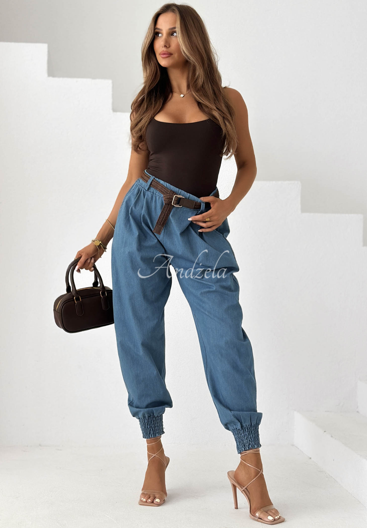 Pantaloni din material tip jogger cu curea Sea Free