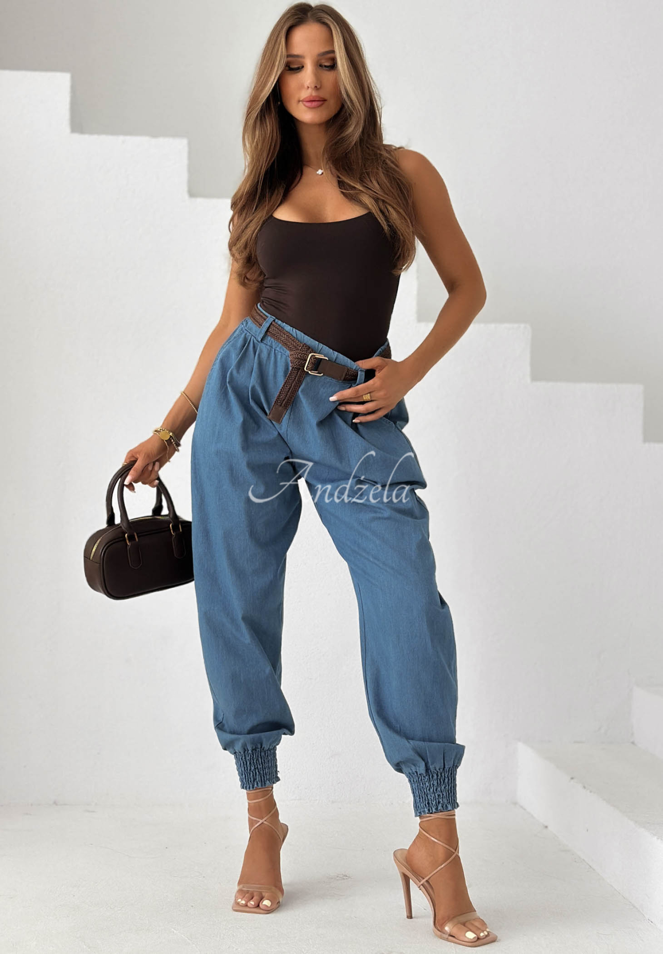 Pantaloni din material tip jogger cu curea Sea Free