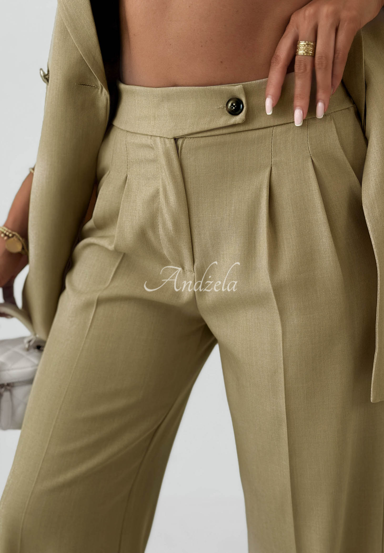 Pantaloni din material wide leg cu viscoză Sand Club