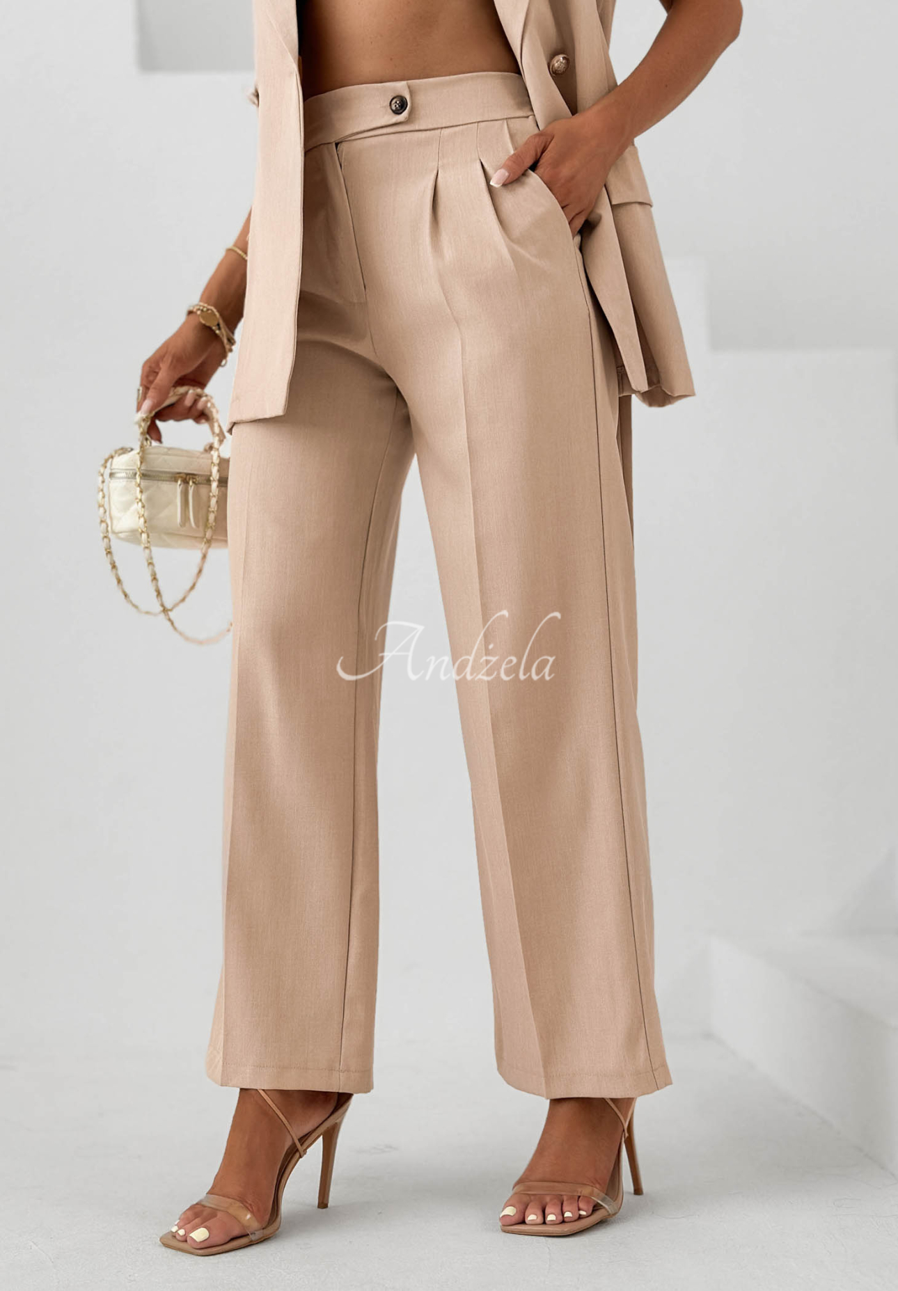 Pantaloni din material wide leg cu viscoză Sand Club