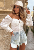 Scurtă ażurowa Bluză z bufkami boho Sea Kiss albă