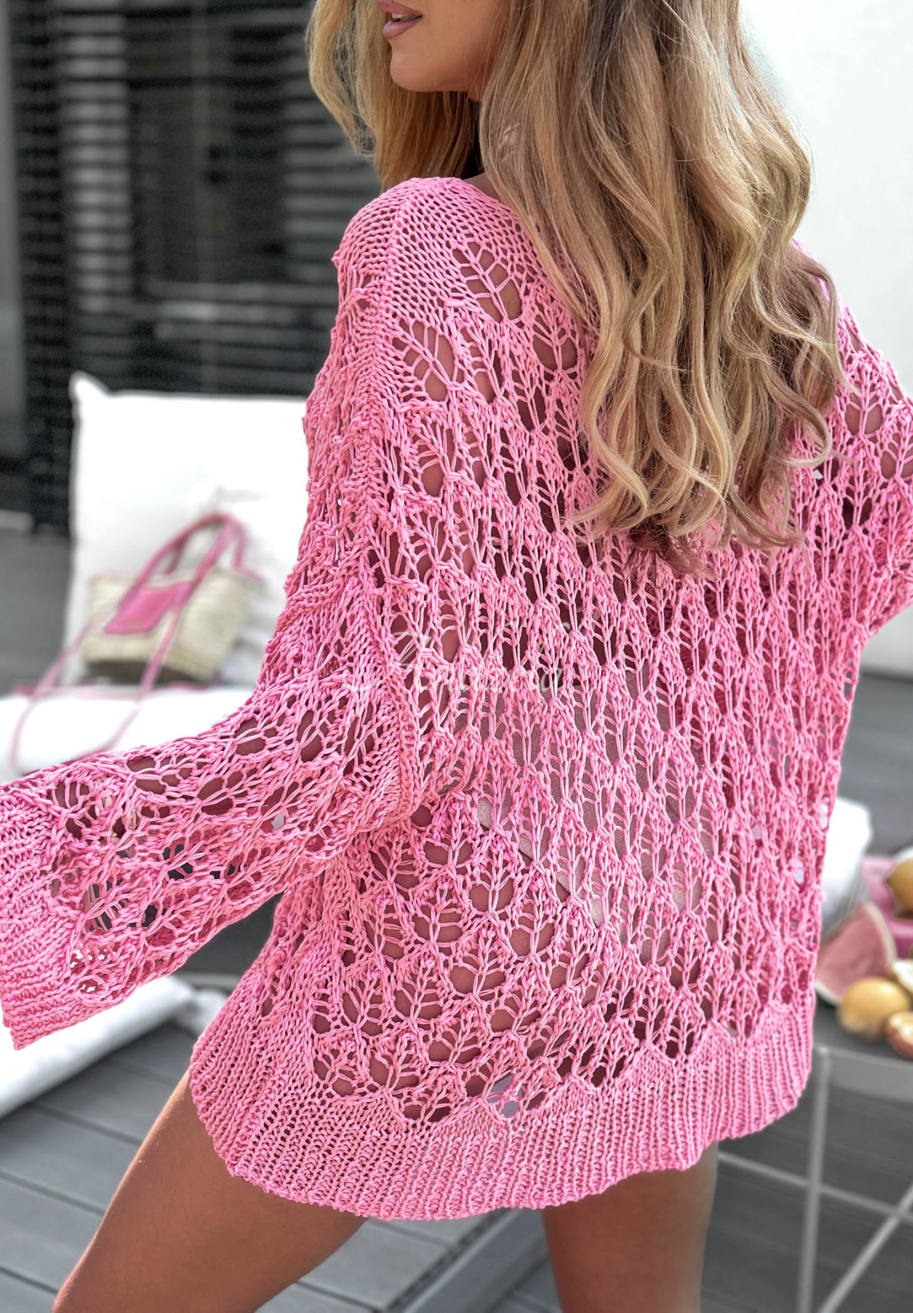 Pulover oversize ajurat cu decolteu Dolce Marina