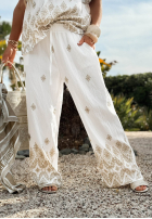 din material textil Pantaloni wide leg cu modele Sunset Paradise biało-bej