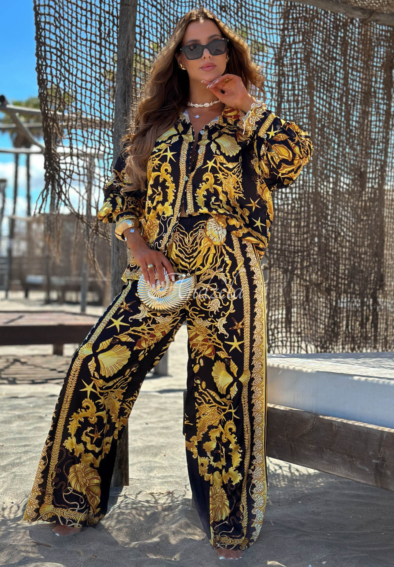 Set satinat cu cămașă și pantaloni wide leg din viscoză Golden Mare