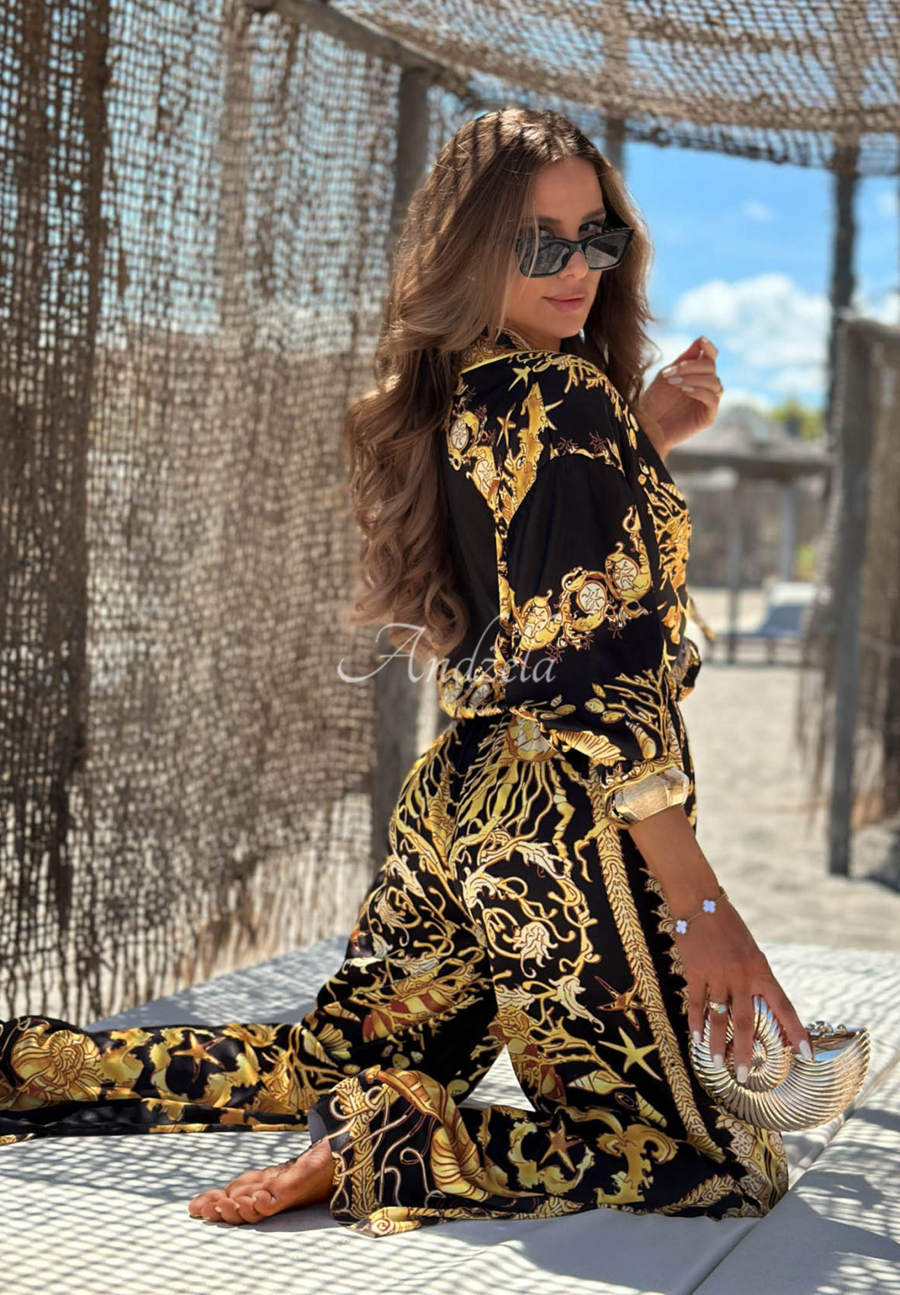 Set satinat cu cămașă și pantaloni wide leg din viscoză Golden Mare