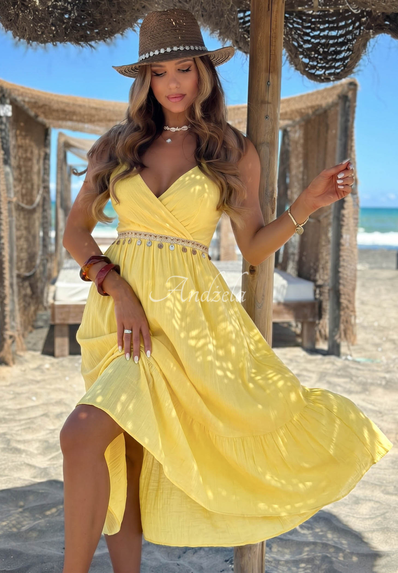 Rochie din viscoză cu bretele și aplicație decorativă Island Muse