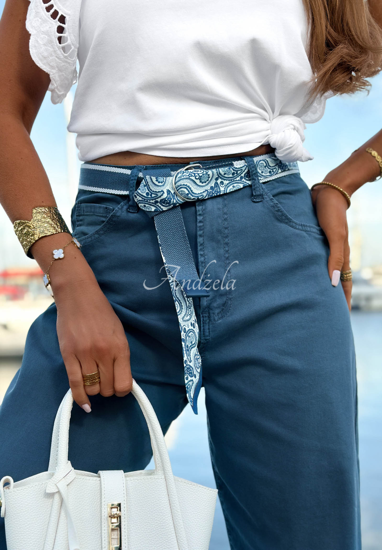 Blugi mom fit cu curea Sun Fade